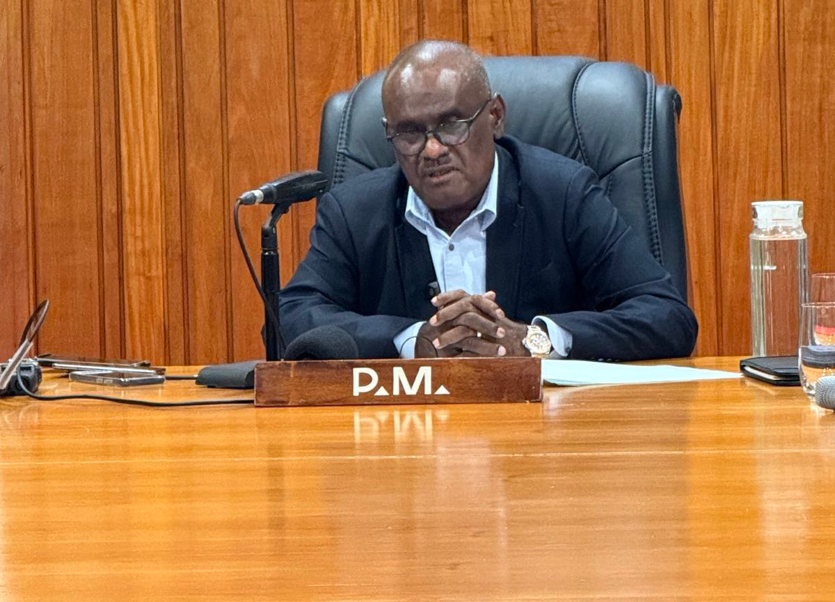 Prime Minister Rejects “Constitutional Crisis” Claims After Cabinet Resignations